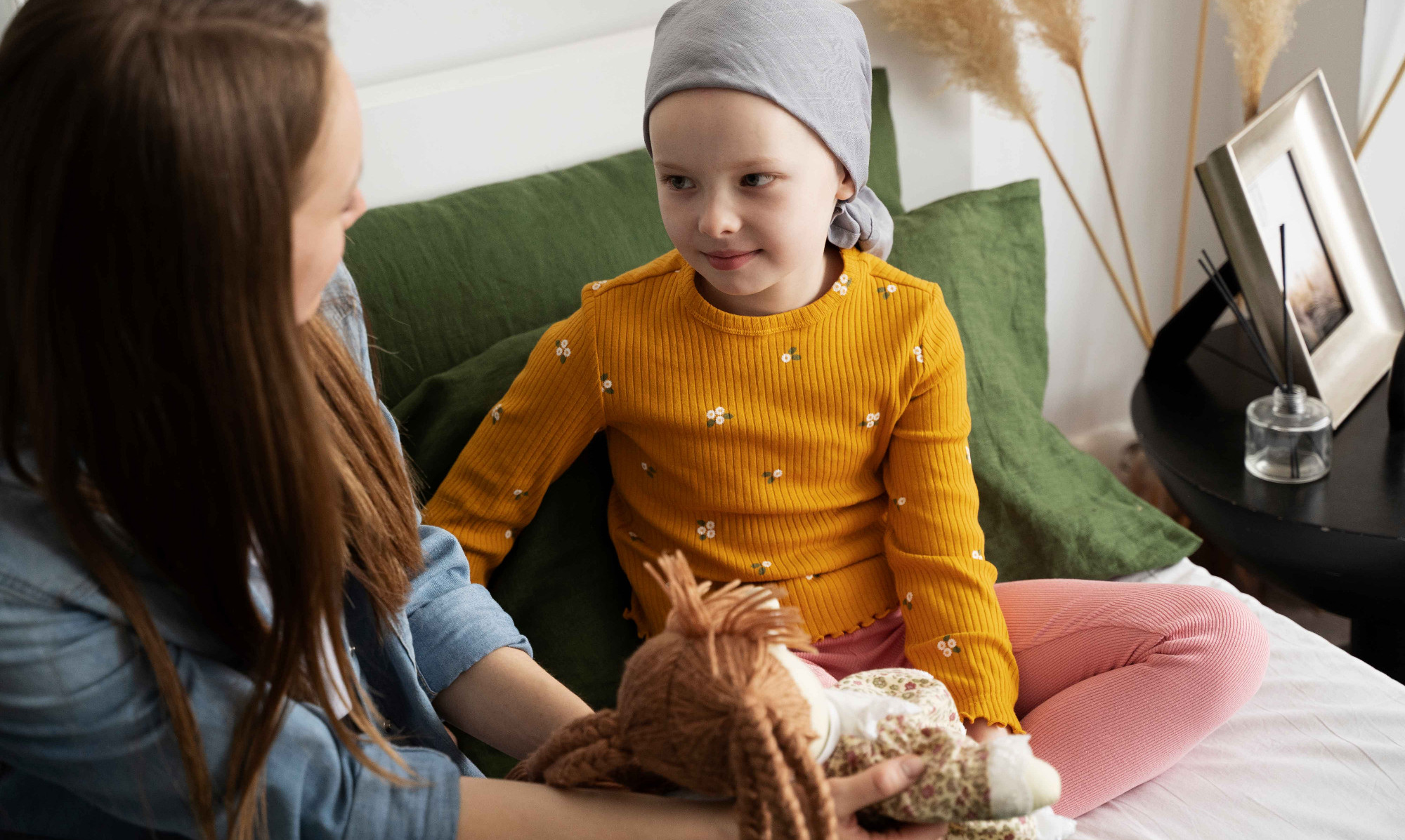 1756890698mom-spending-time-with-her-child-while-therapy 1(1)_11zon.jpg